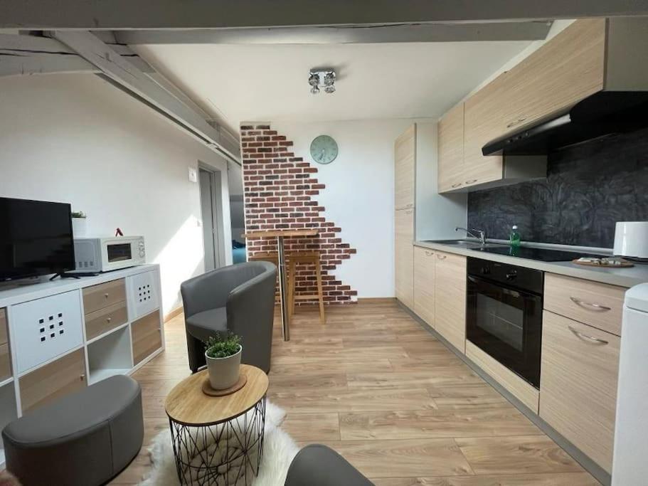 Edouard 2. Logement Complet. Charleville-Mézières Kültér fotó